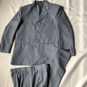 Suit boys new size 12 regular grey plaid  J Vital waist 27" polyester